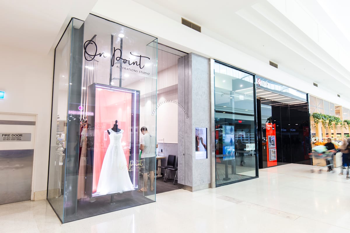 On Point Alterations storefront image