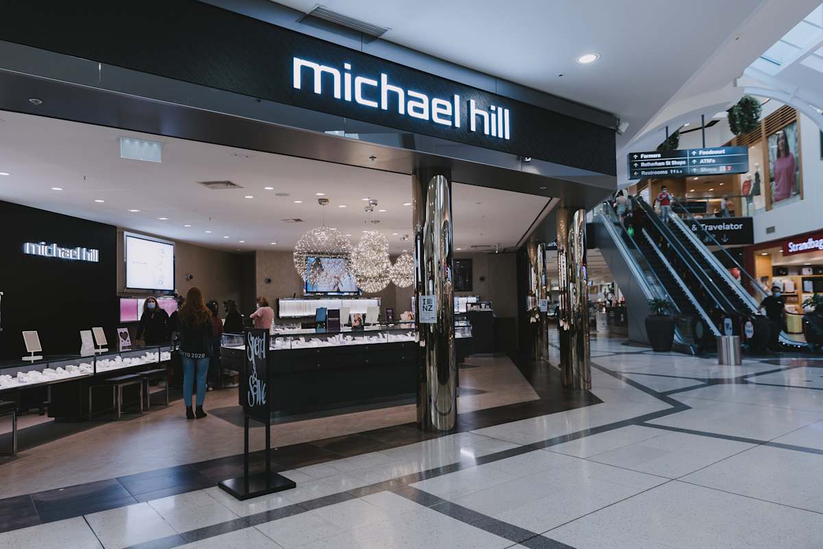 Michael Hill Jeweller storefront image