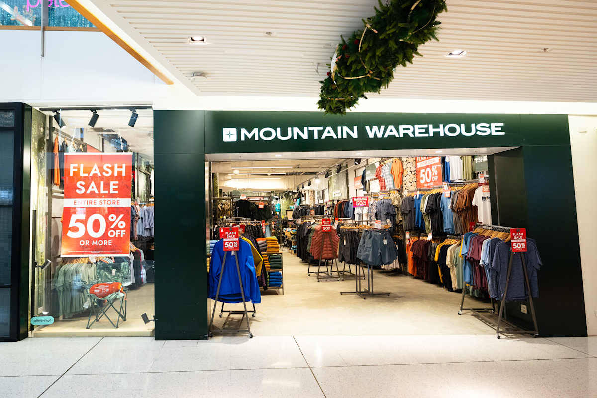 Mountain Warehouse storefront image