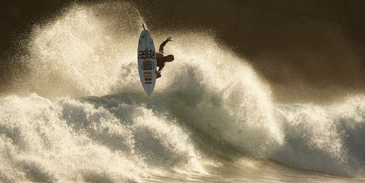 Retailer Billabong hero image set