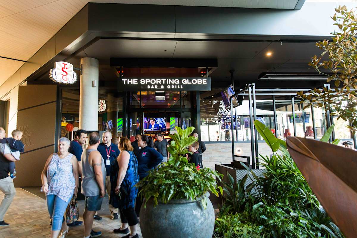 The Sporting Globe storefront image