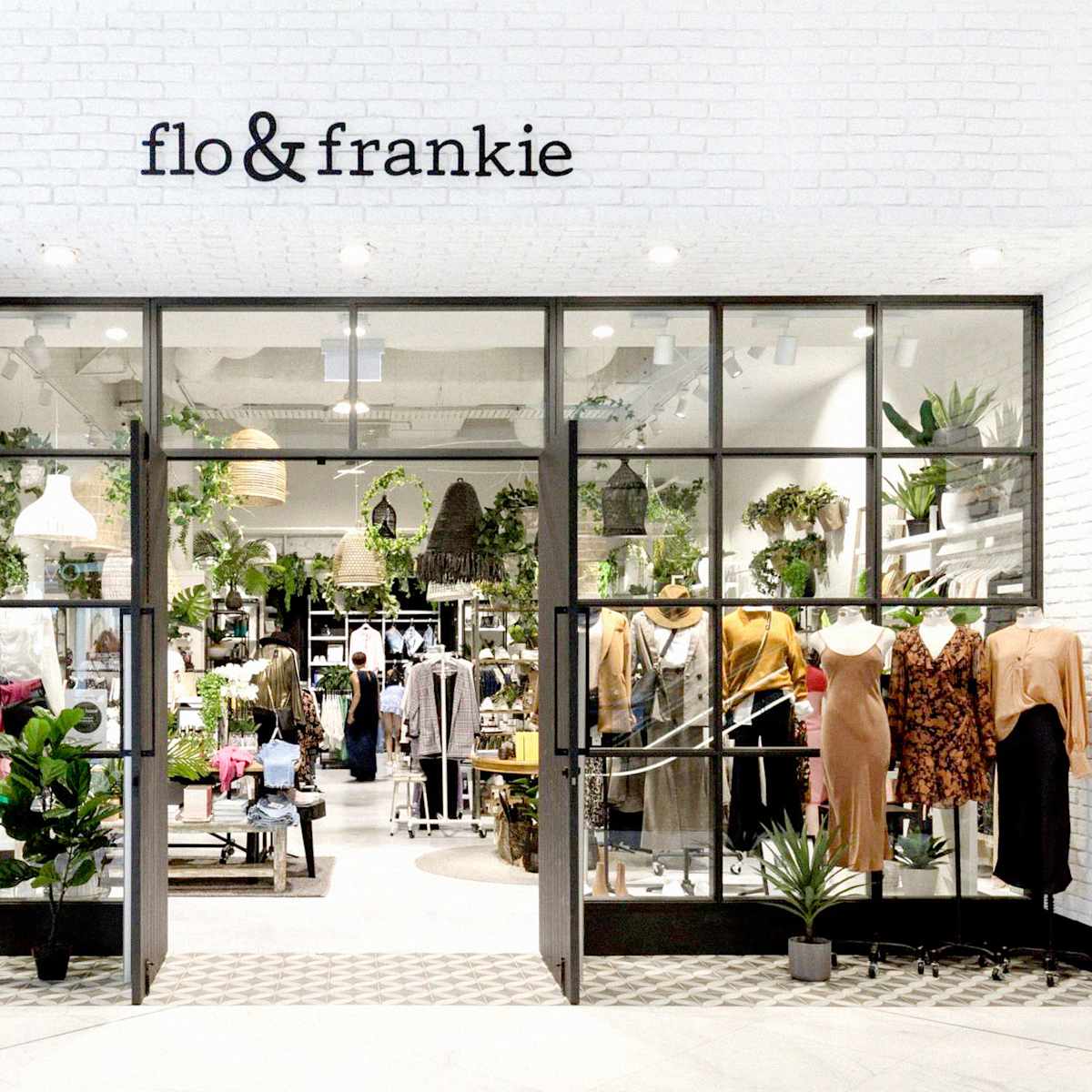 Flo & Frankie