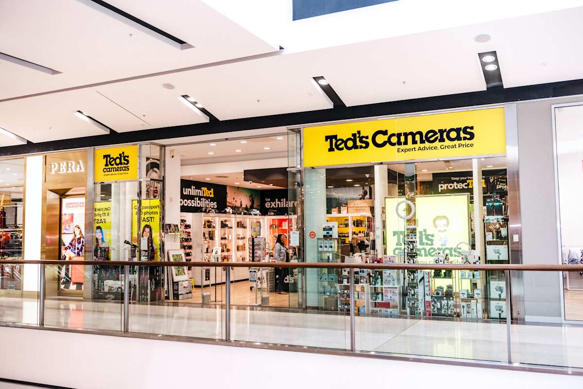 Teds Cameras Fountain Gate