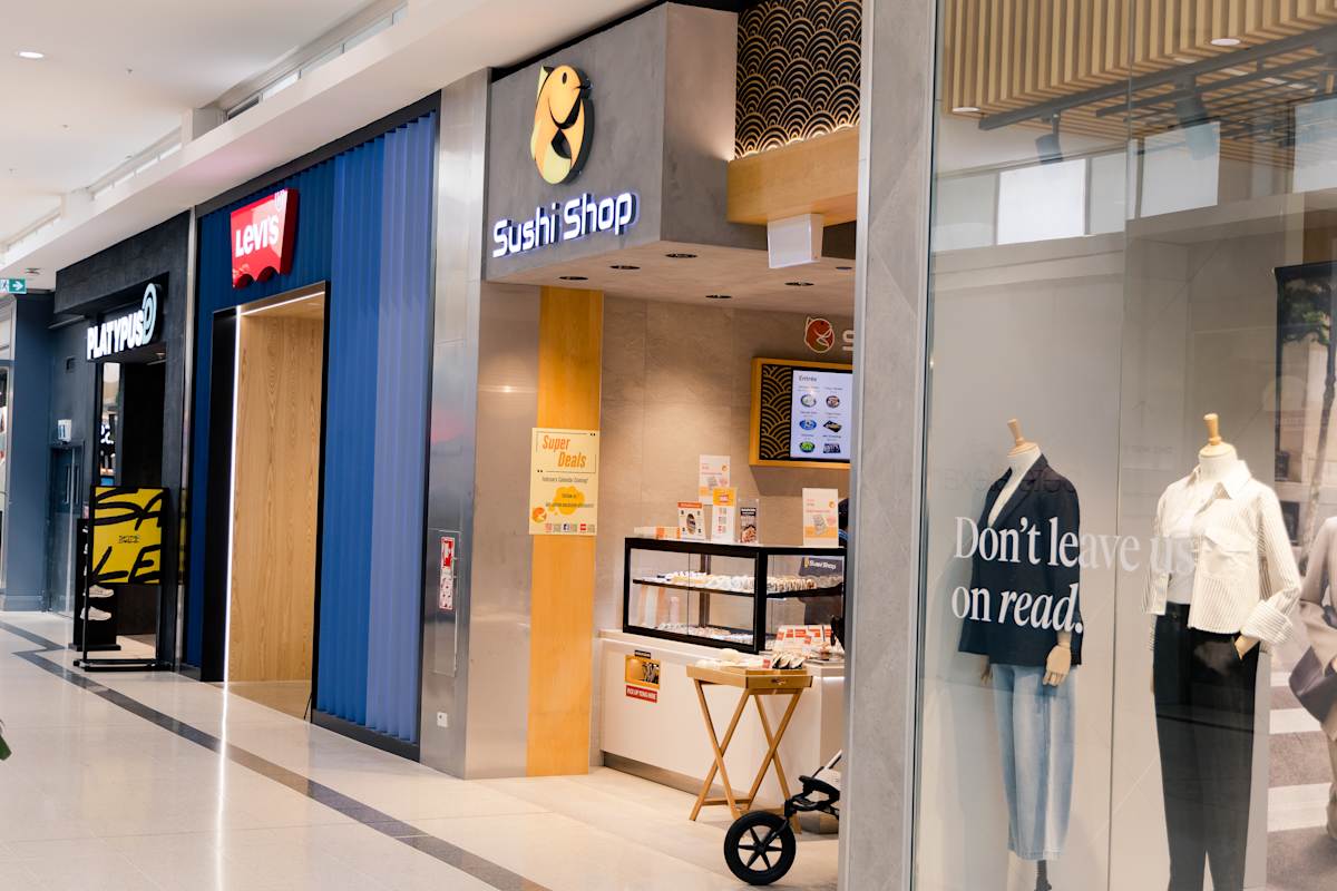 Sushi Shop storefront image
