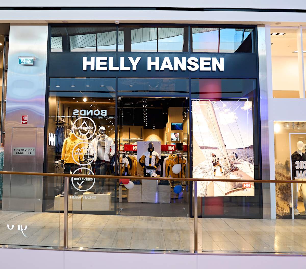 Helly Hansen storefront image