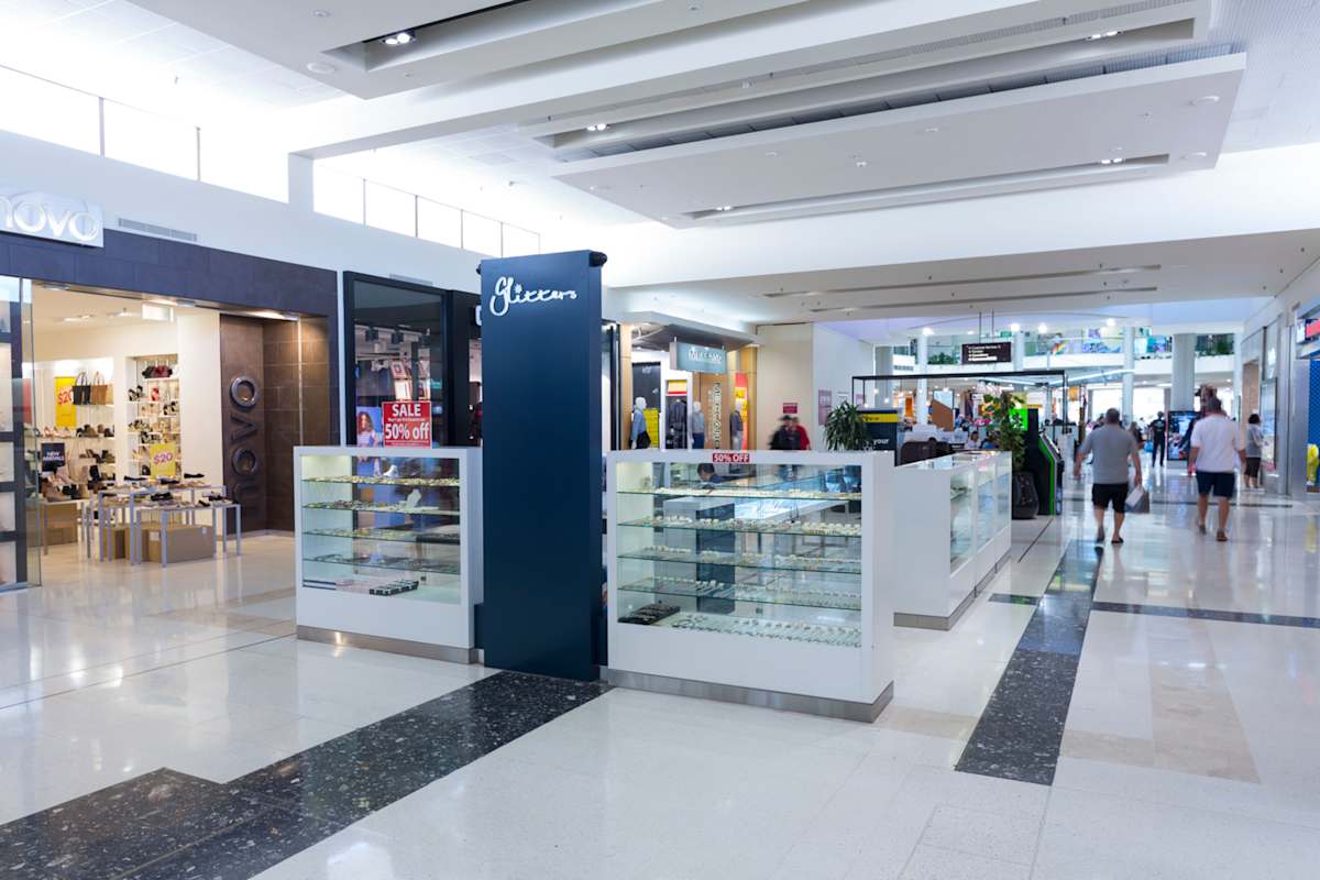 Glitters storefront image