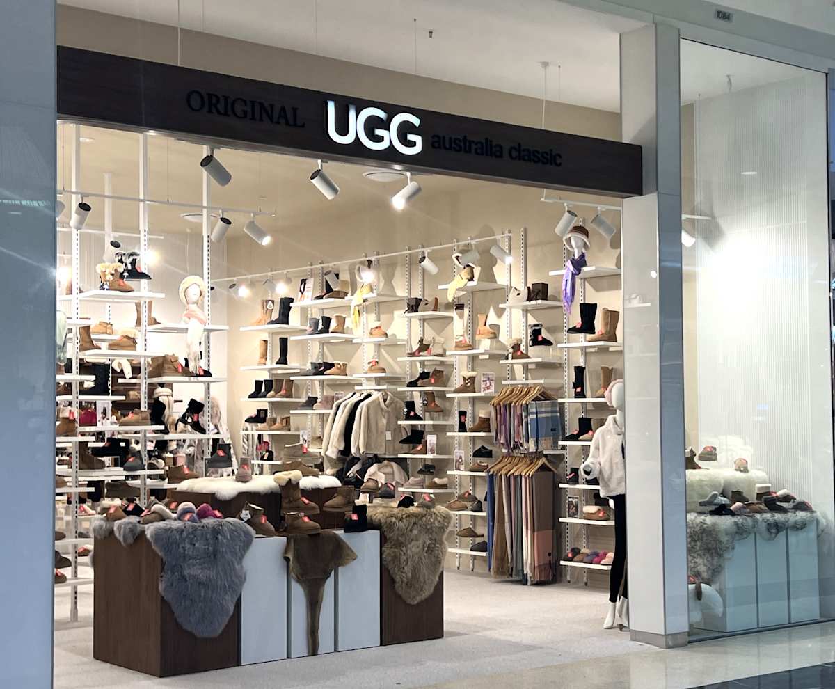 Original UGG Australia Classic storefront image