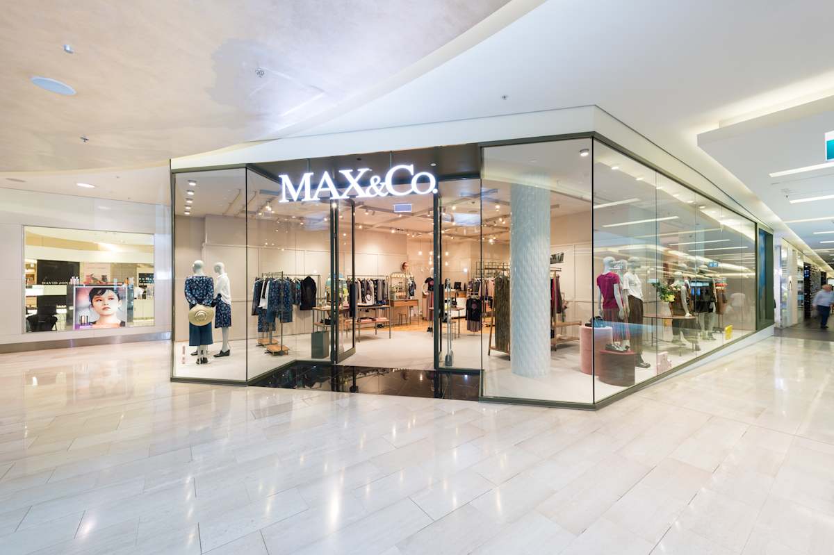 MAX&Co. storefront image