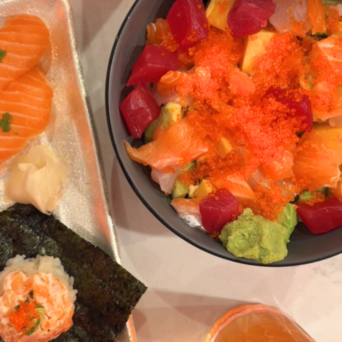 Sushi, sashimi and drinks from Momoto.