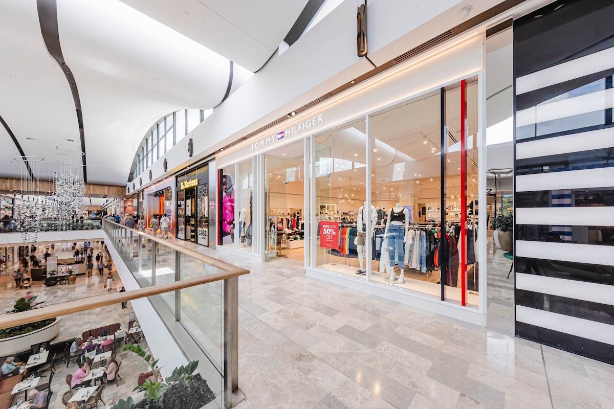 Tommy Hilfiger  storefront image