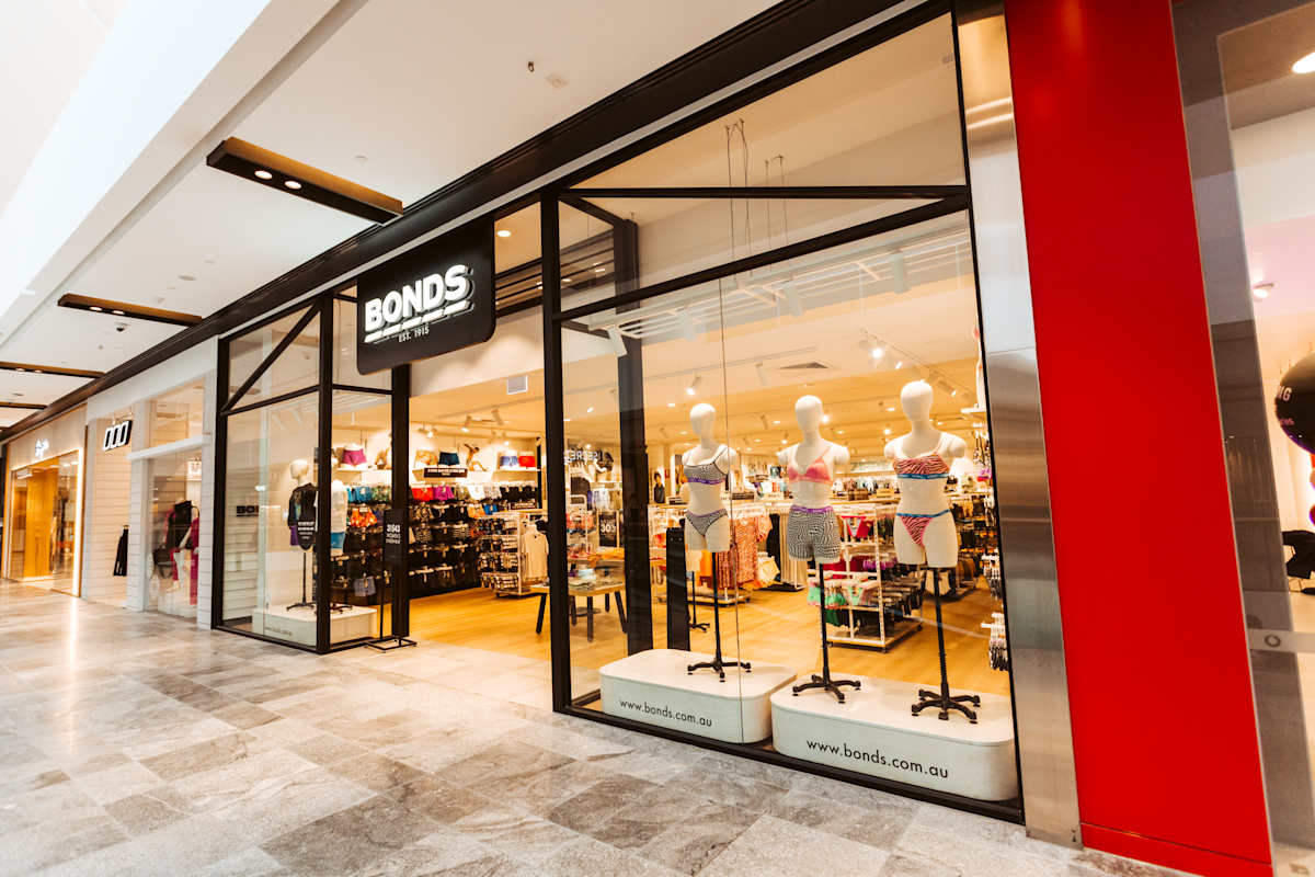 Bonds storefront image