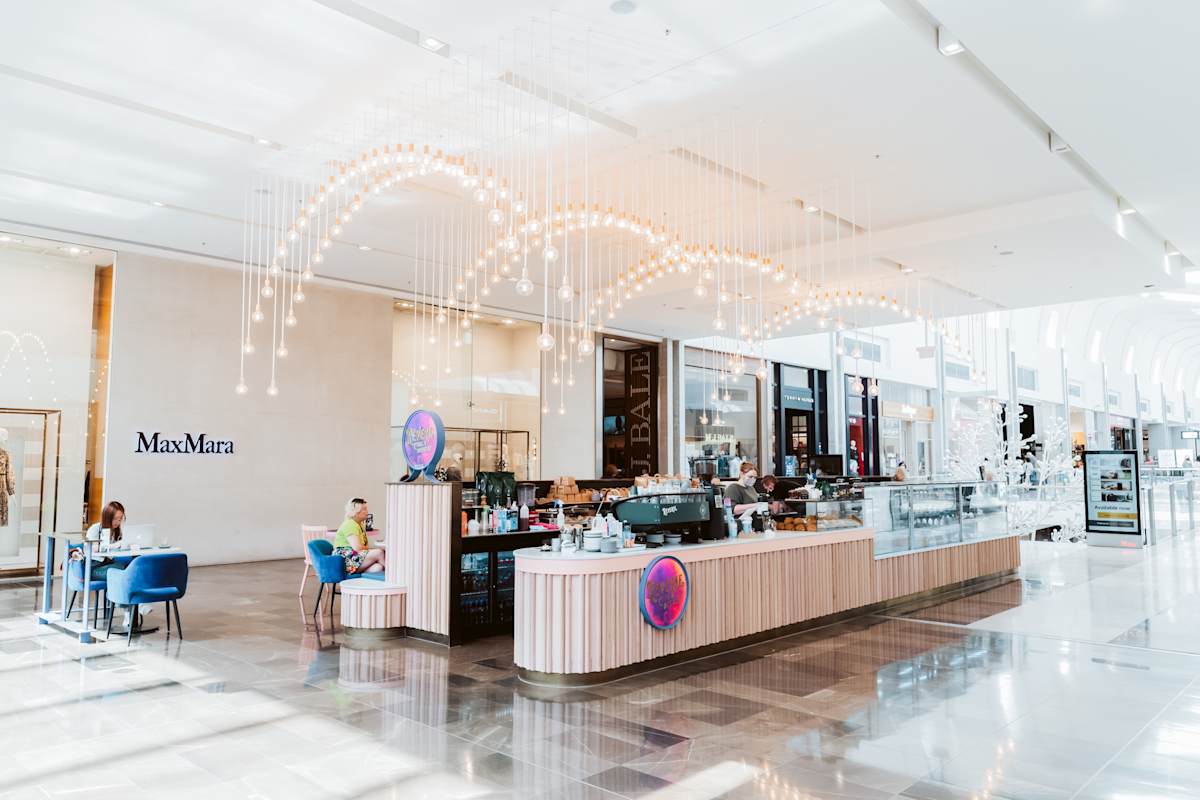 Reverie Cafe & Dessert storefront image