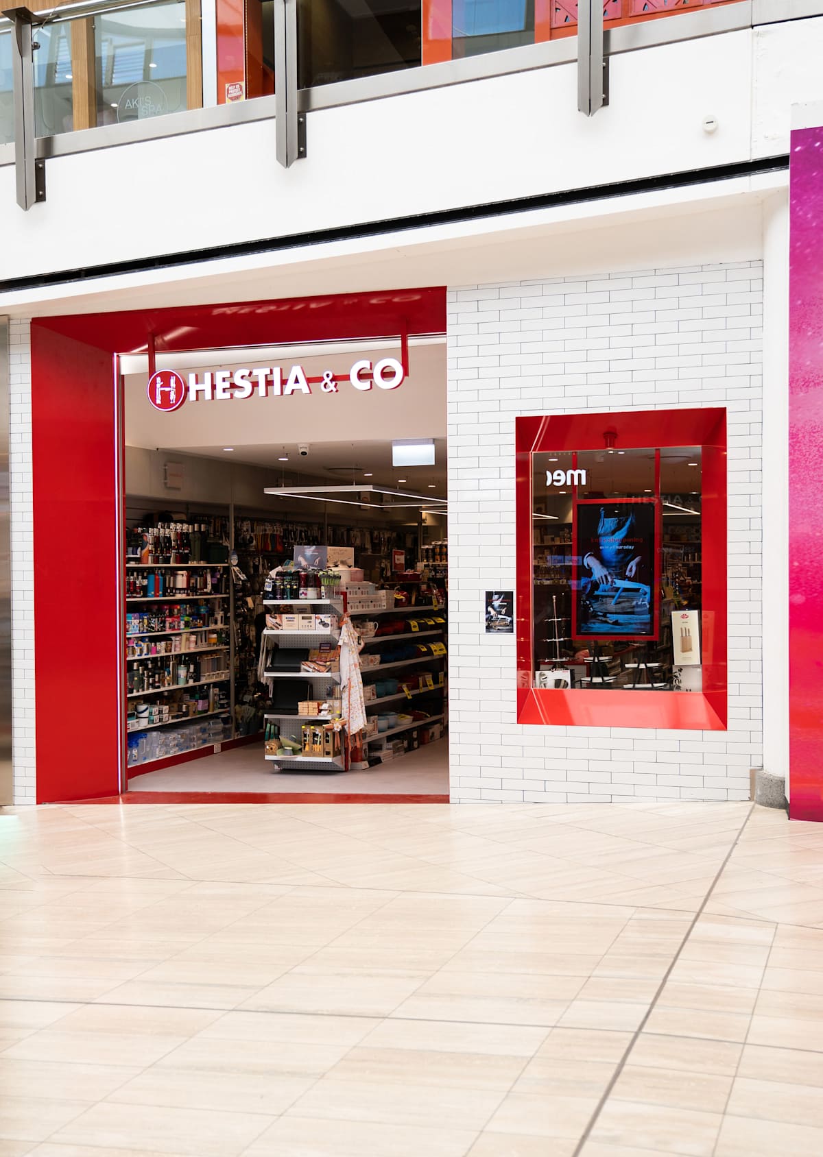 Hestia & Co storefront image