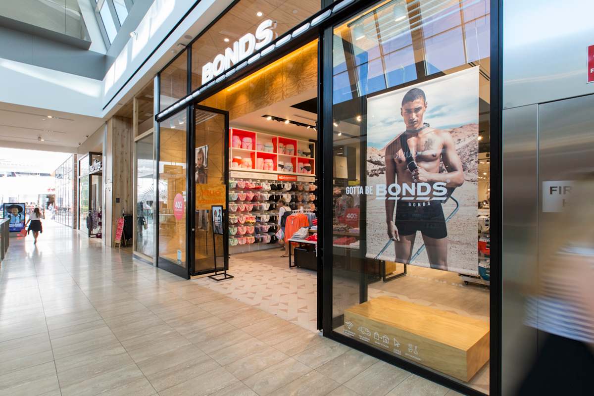 Bonds storefront image