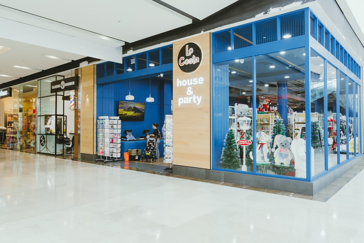 Lo Costa House & Party storefront image