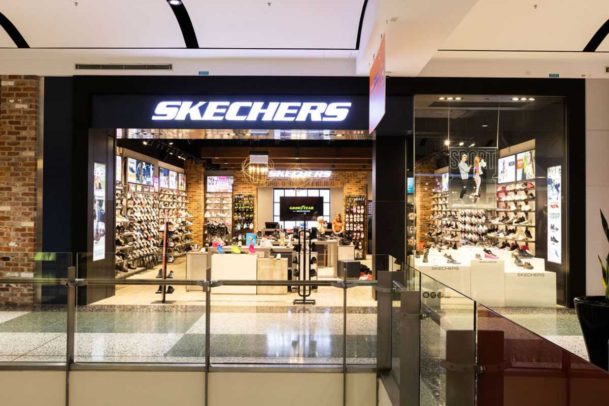 Skechers storefront image