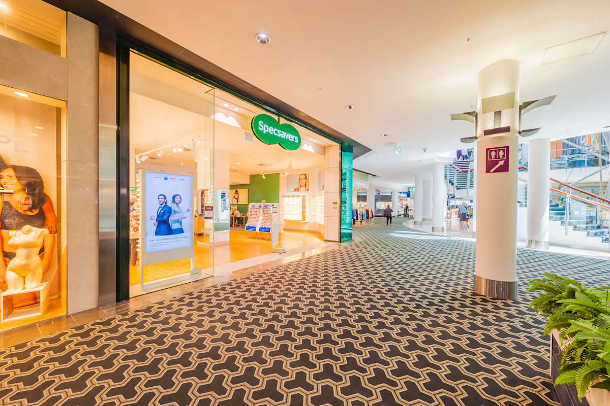 Specsavers storefront image