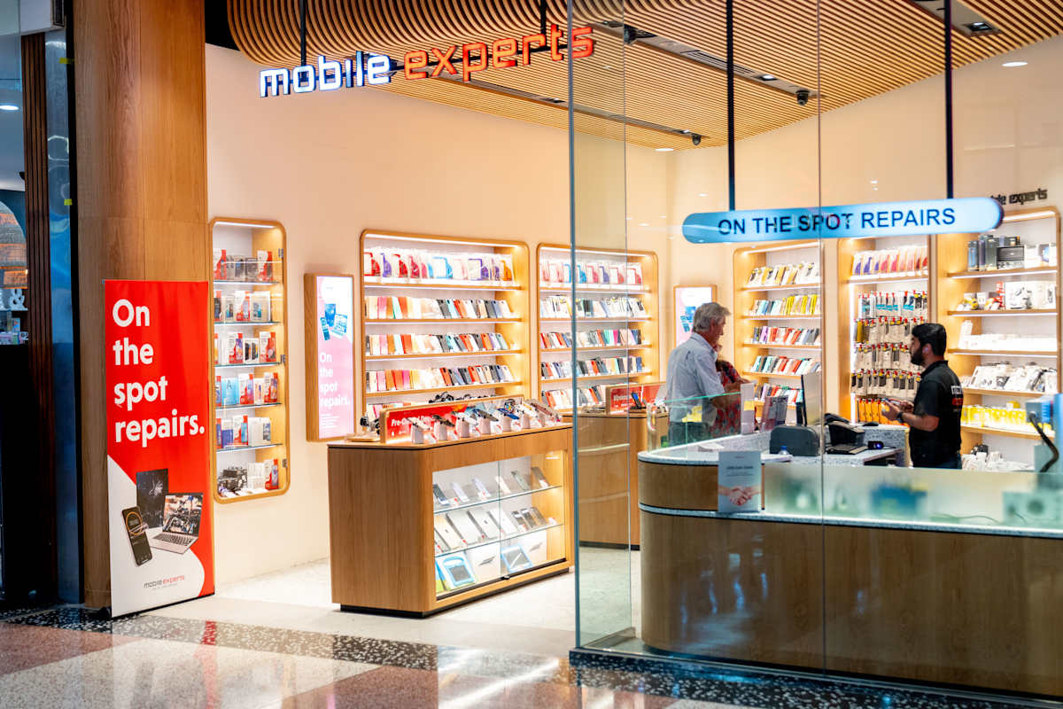 Mobile Experts storefront image