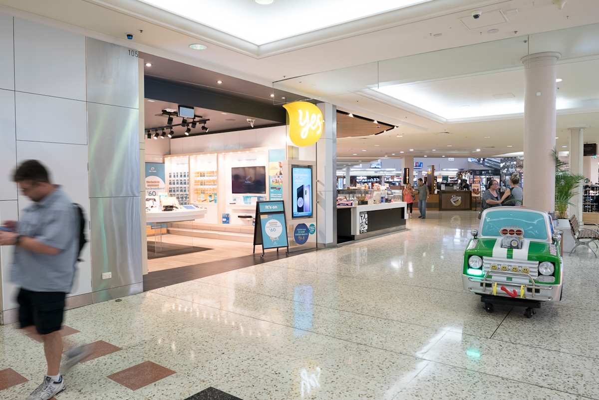 Optus storefront image