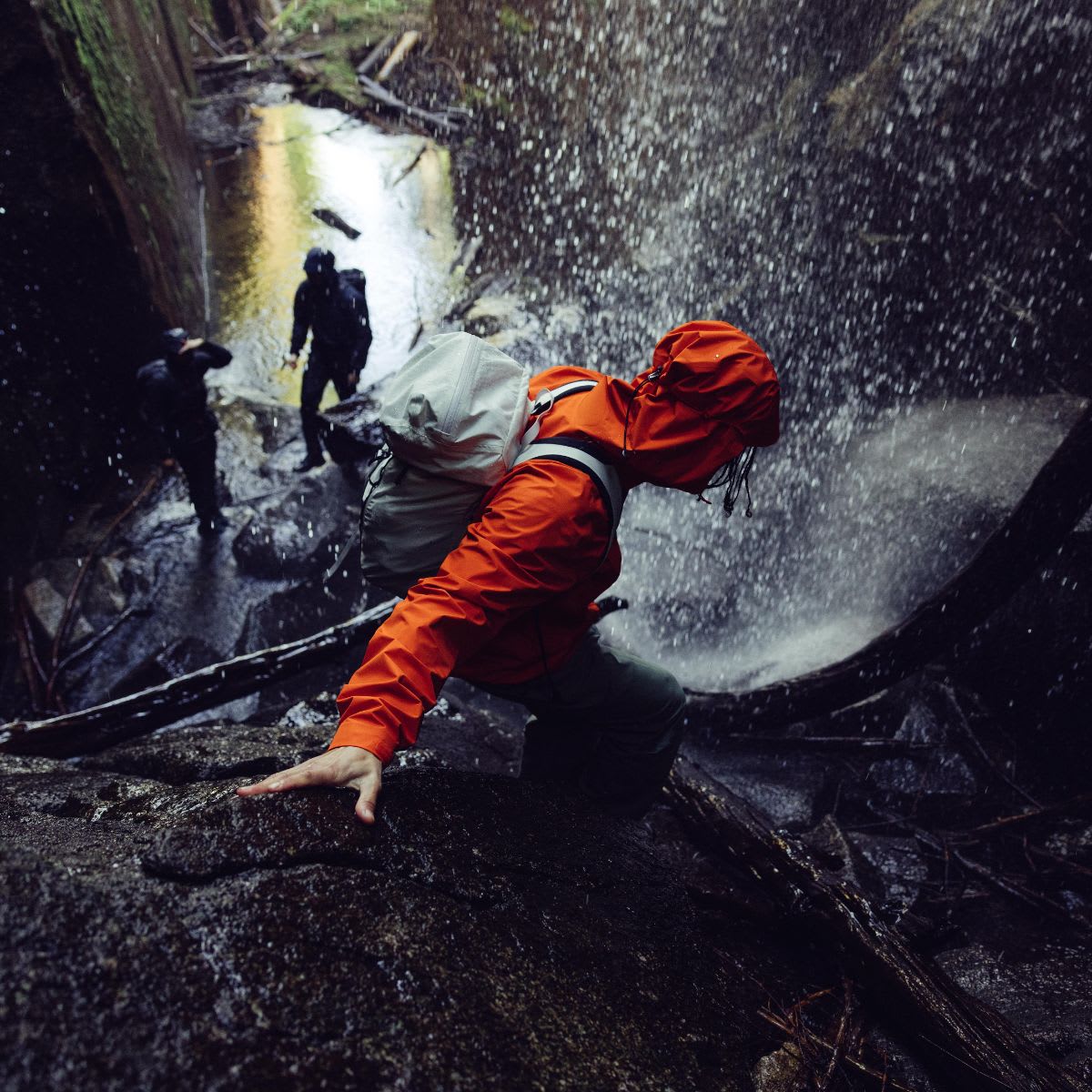 Arc'teryx Bondi Junction Hero Image