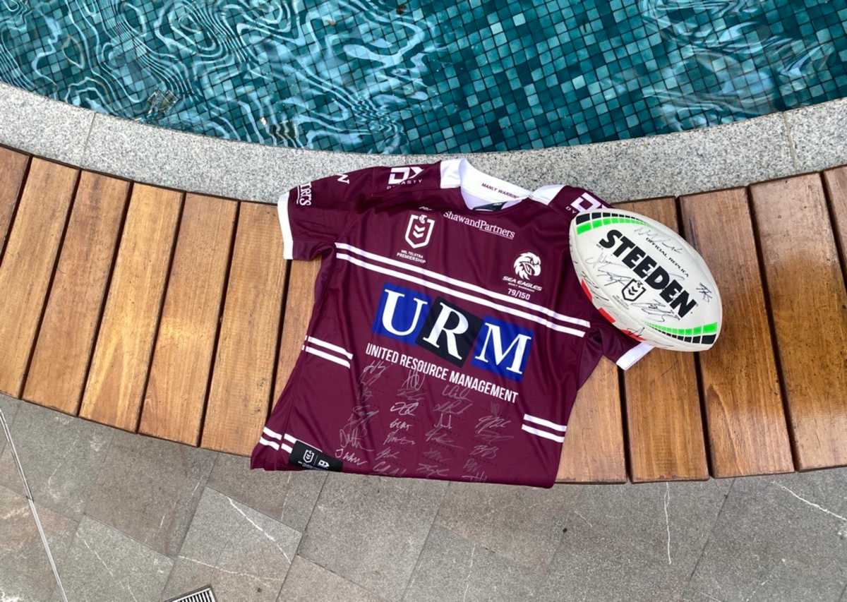 Manly Sea Eagles Jersey and Ball 2025
