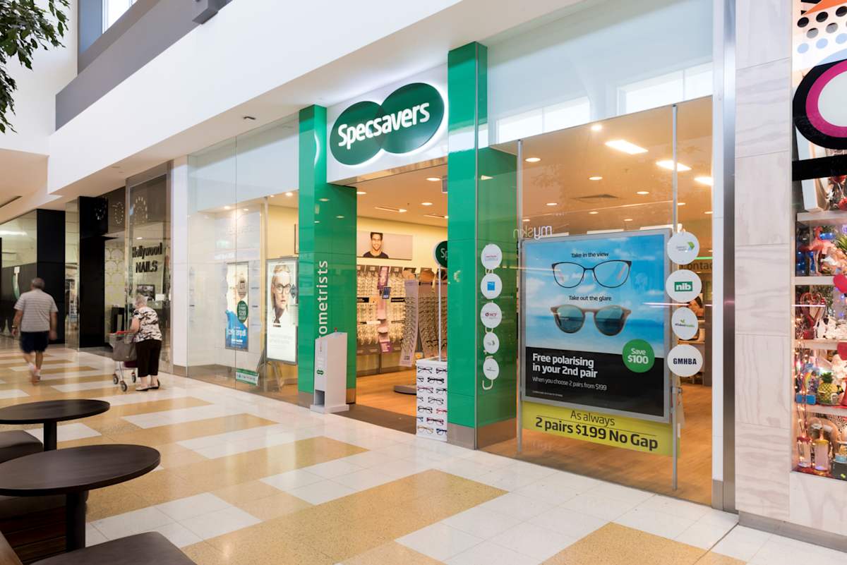 Specsavers storefront image