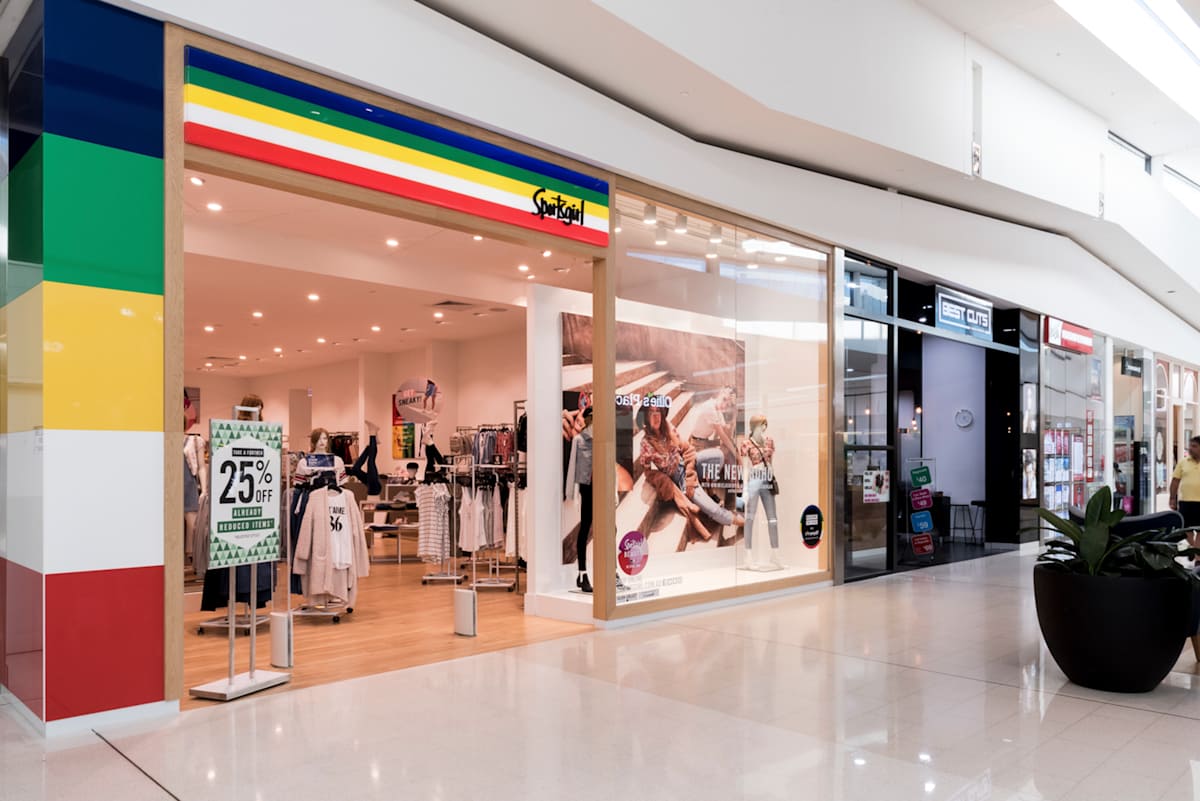 Sportsgirl storefront image