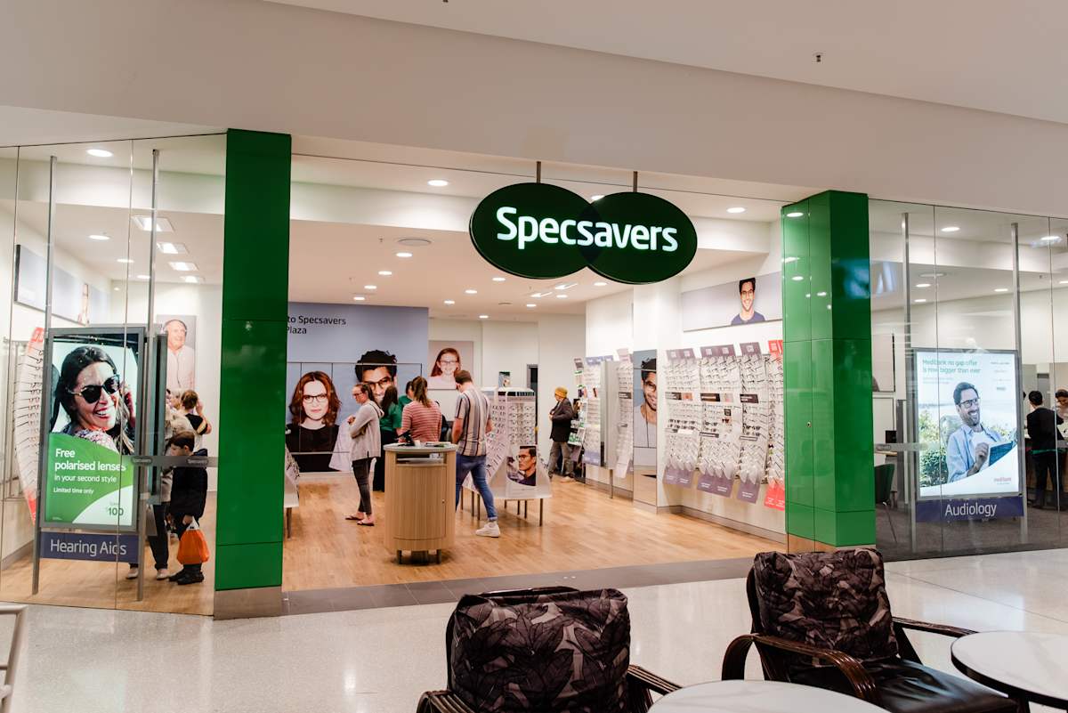 Specsavers storefront image
