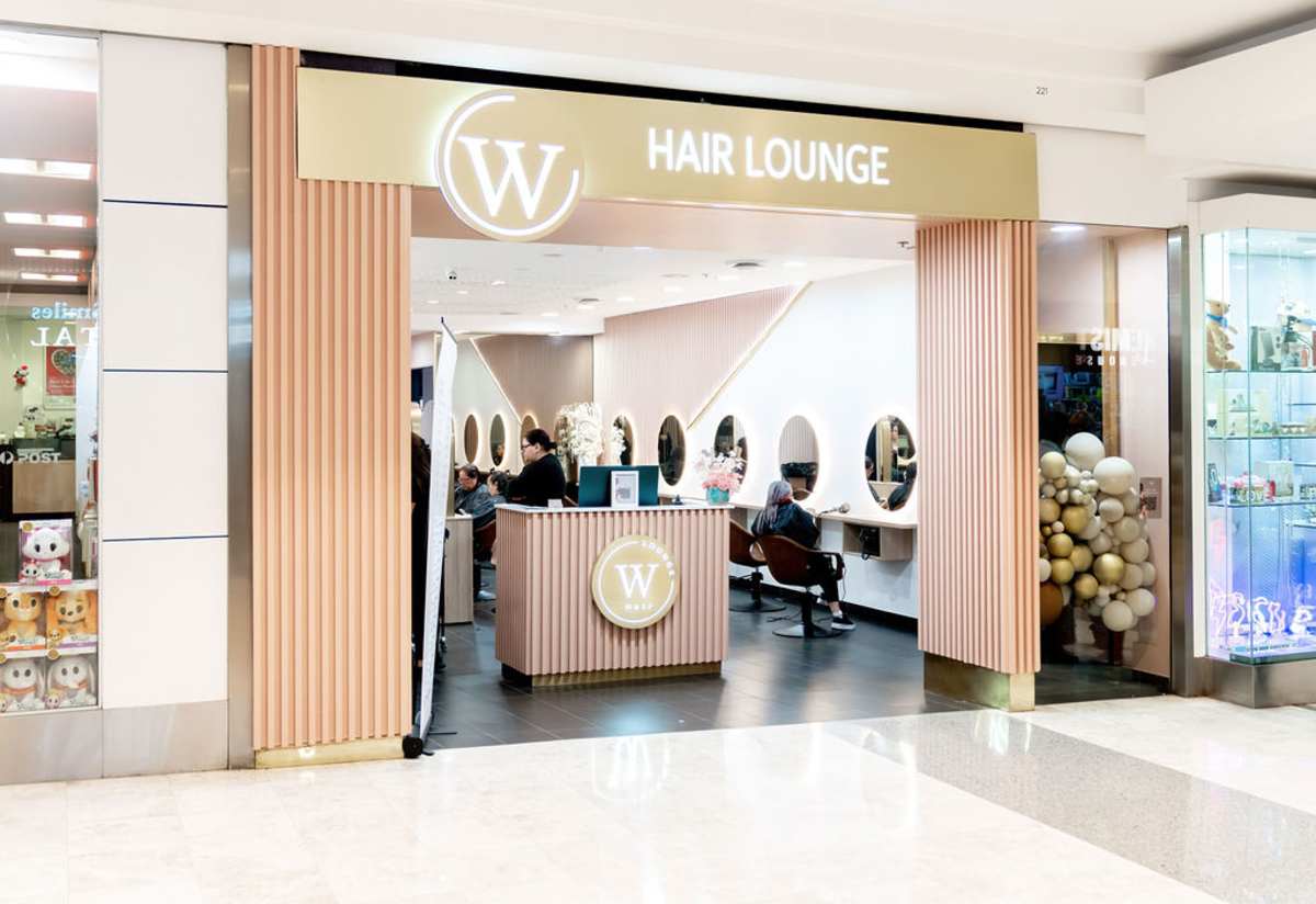 W Hair Lounge storefront image
