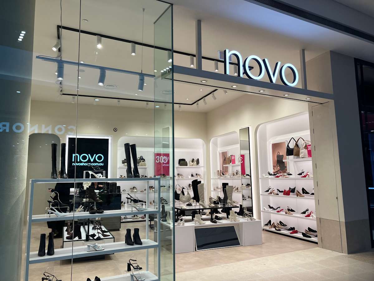 Novo storefront image