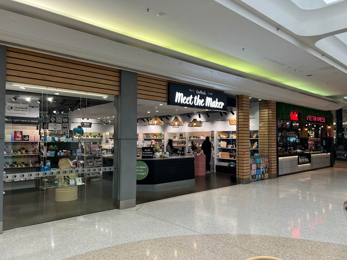OmMade Meet the Maker storefront image