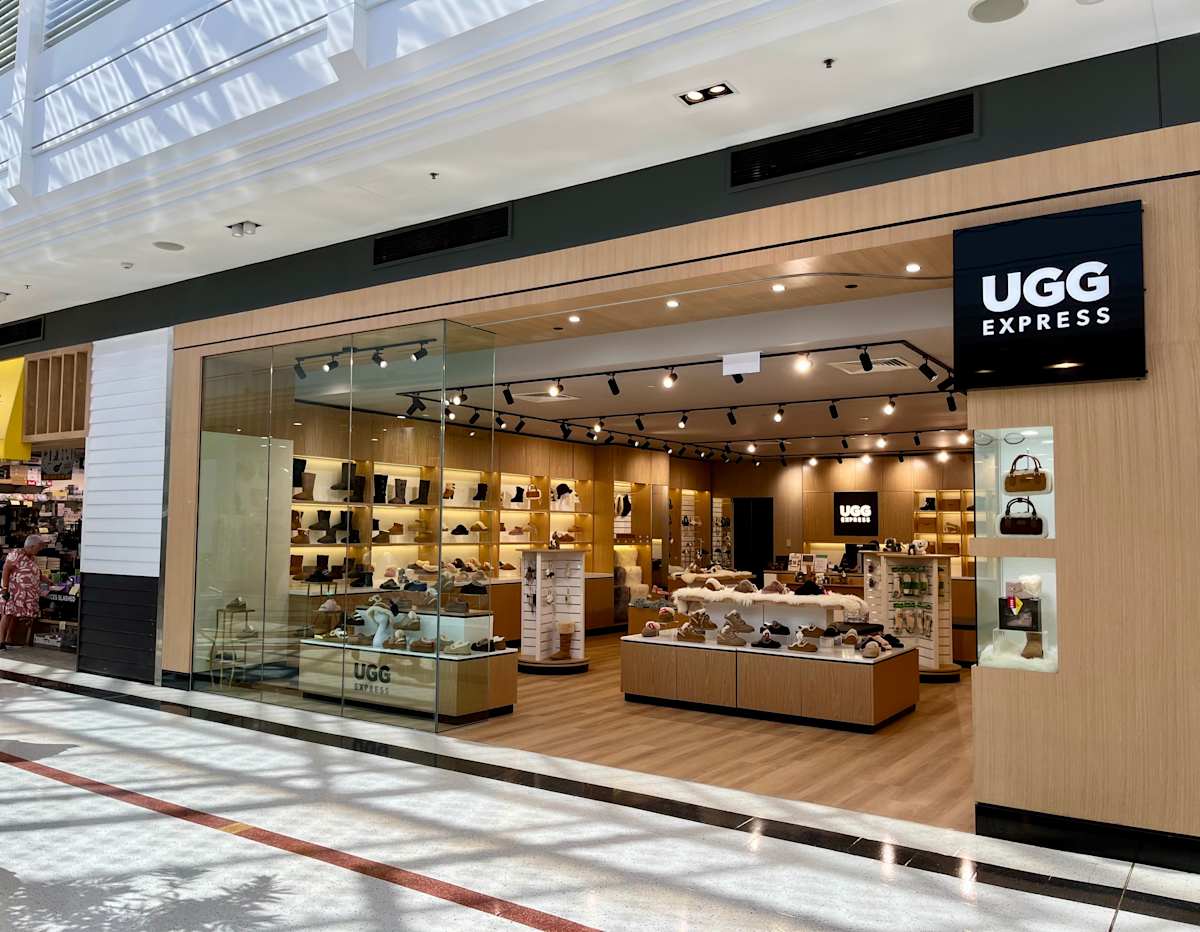 Ugg Express storefront image