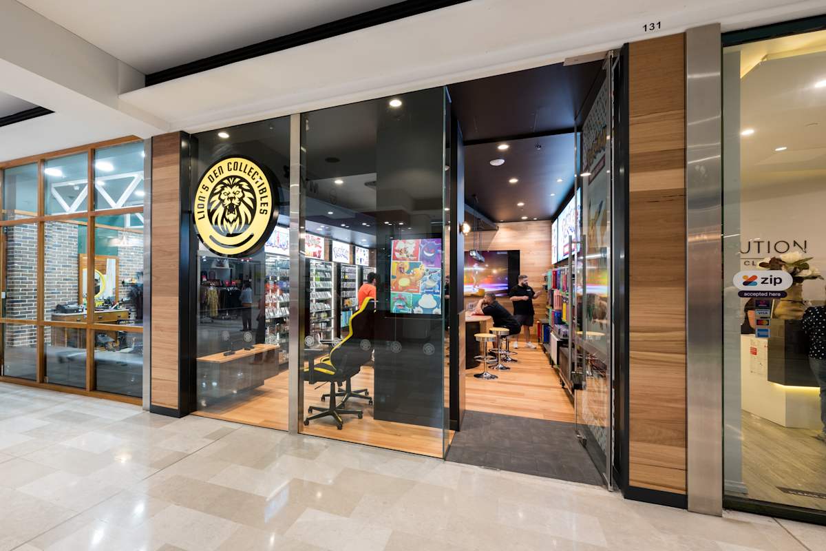 Lion's Den Collectibles storefront image