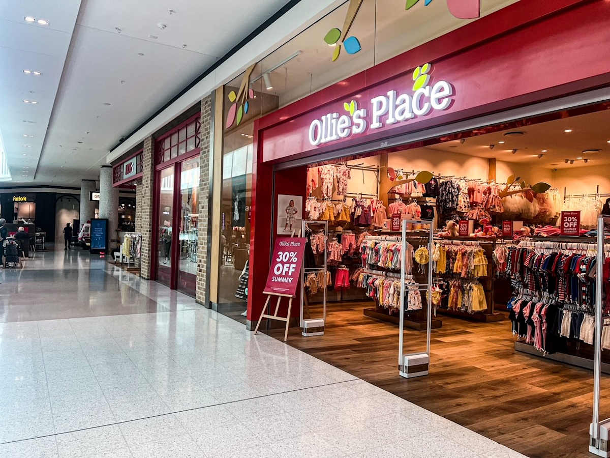 Ollie's Place storefront image