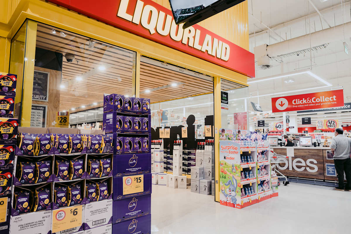 Liquorland storefront image