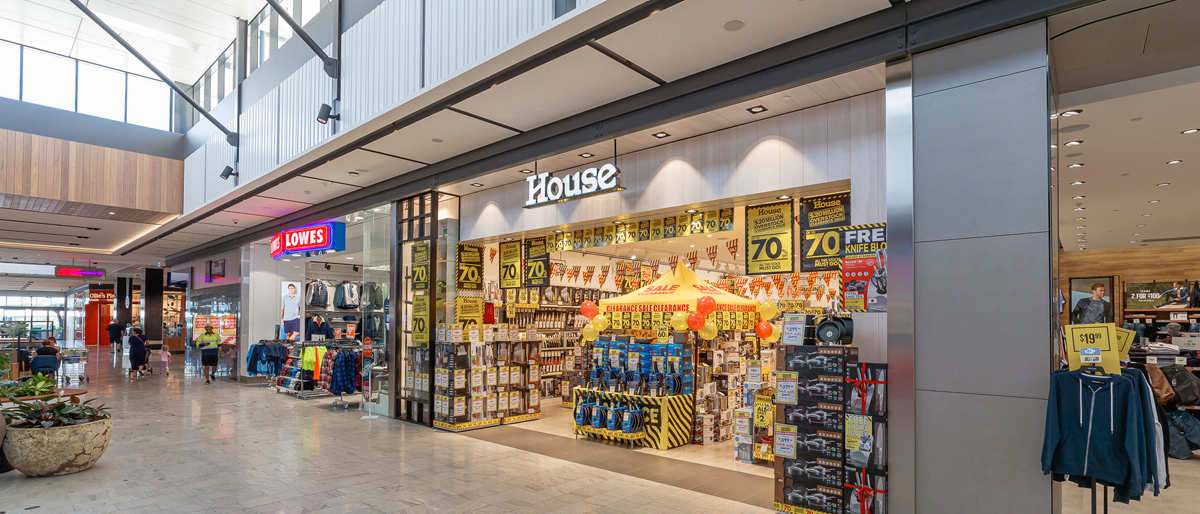 House storefront image