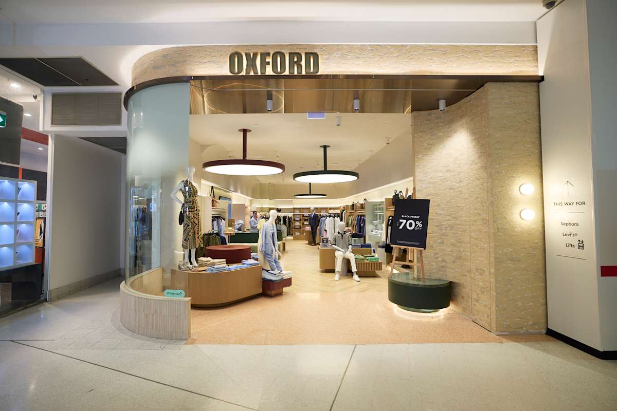 Oxford storefront image