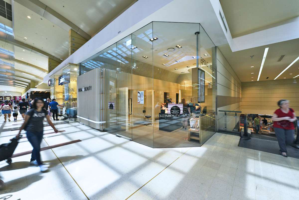 Browz & Beauty storefront image