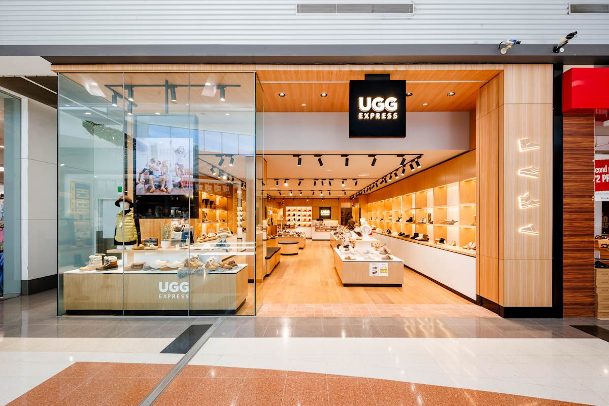 Ugg Express storefront image