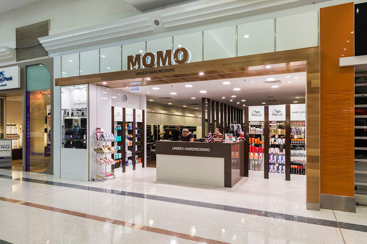 Momo Unisex Hairdressing storefront image
