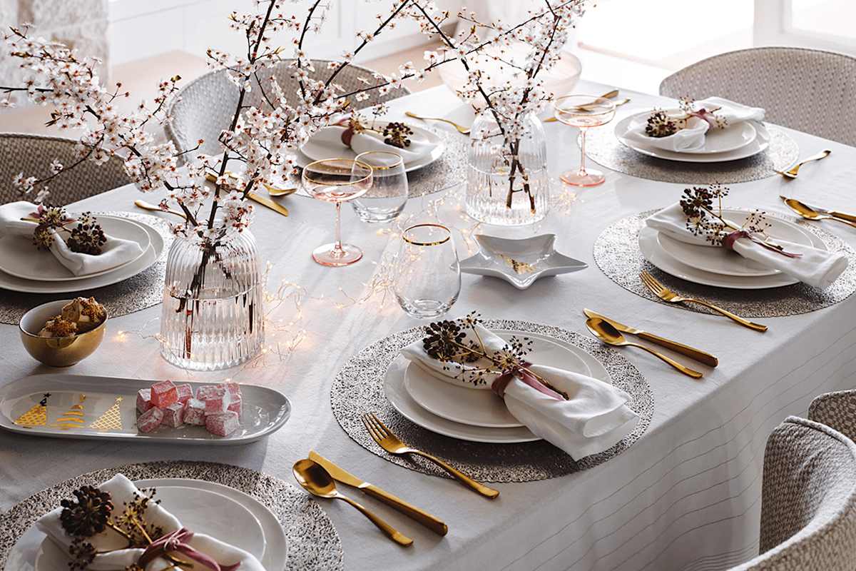 Home Spirit table setting
