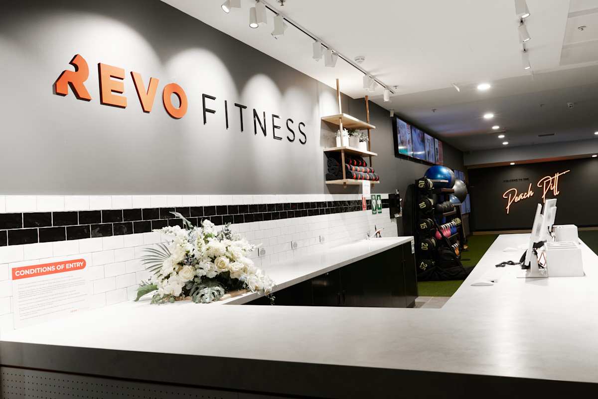 Revo Fitness storefront image
