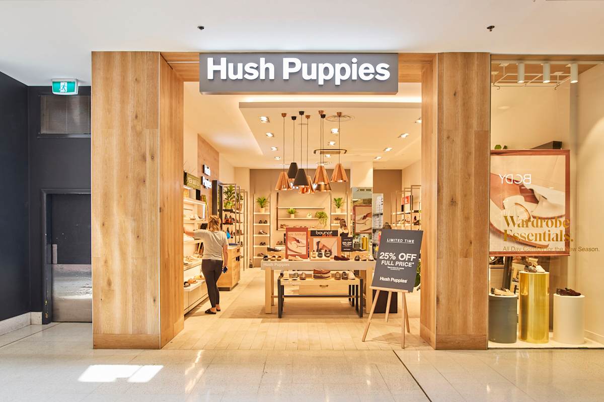 Hush Puppies storefront image
