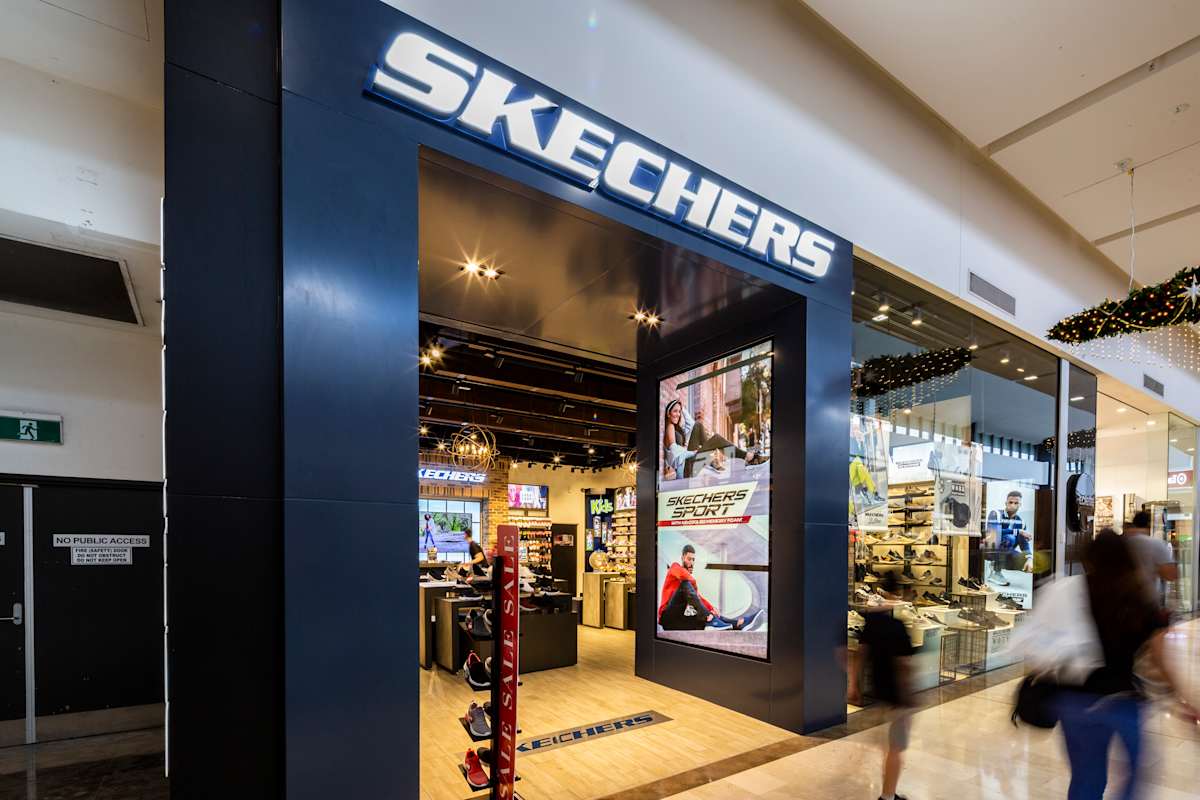 Skechers storefront image