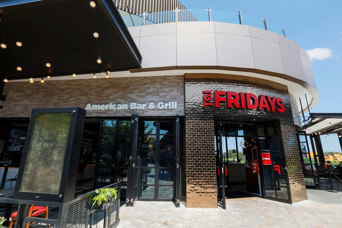 TGI Fridays storefront image