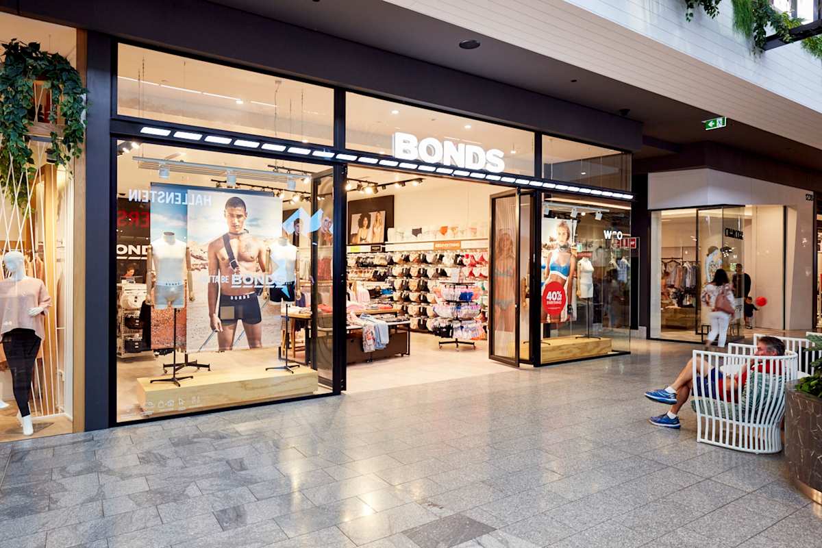 Bonds storefront image