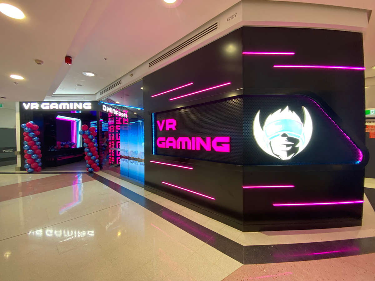 VR Gaming storefront image
