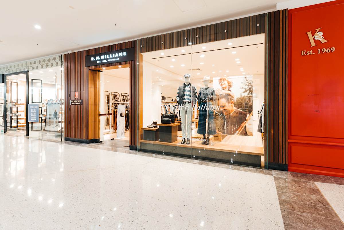 R.M.Williams storefront image