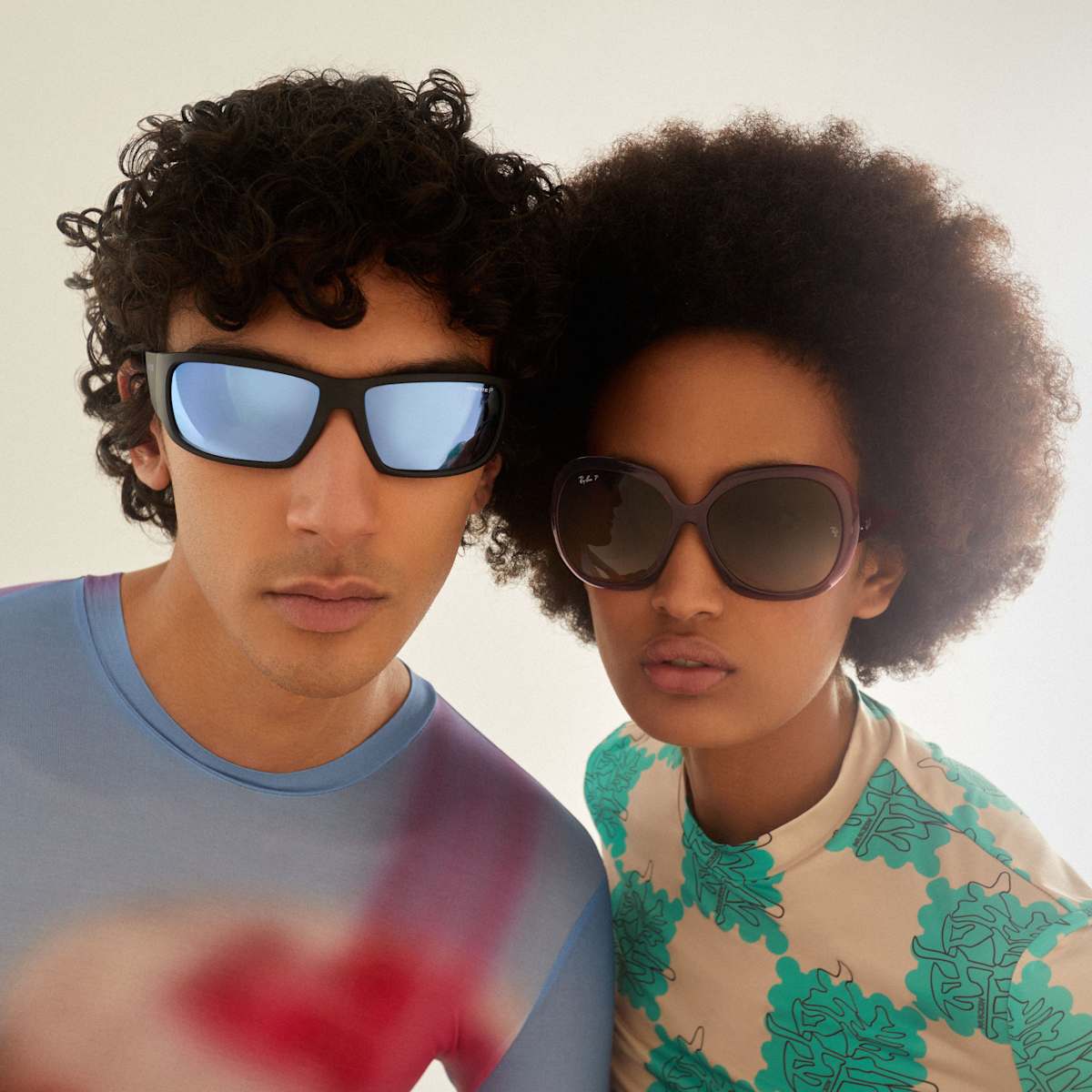 Sunglass Hut