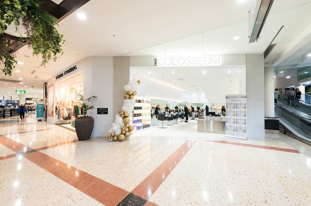 Hair Colosseum storefront image